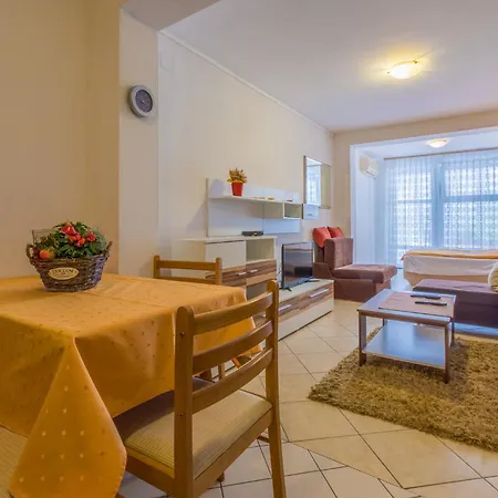 Apartment Abacia C Crikvenica