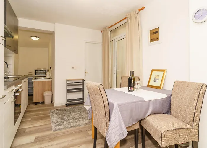 Abacia C Apartamento *